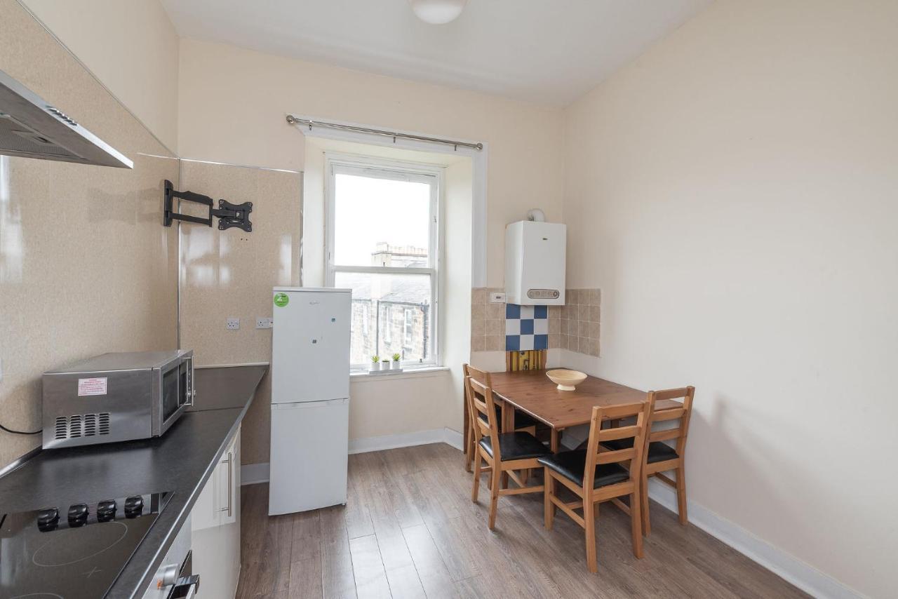 Spacious Ensuite Rooms In Edinburgh City Centre - Excellent Location Ngoại thất bức ảnh