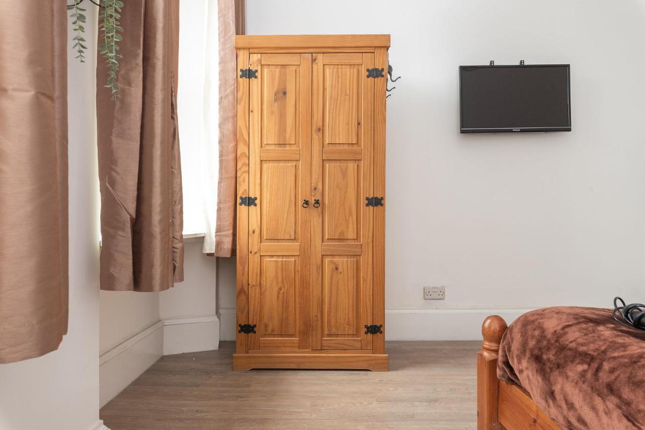 Spacious Ensuite Rooms In Edinburgh City Centre - Excellent Location Ngoại thất bức ảnh