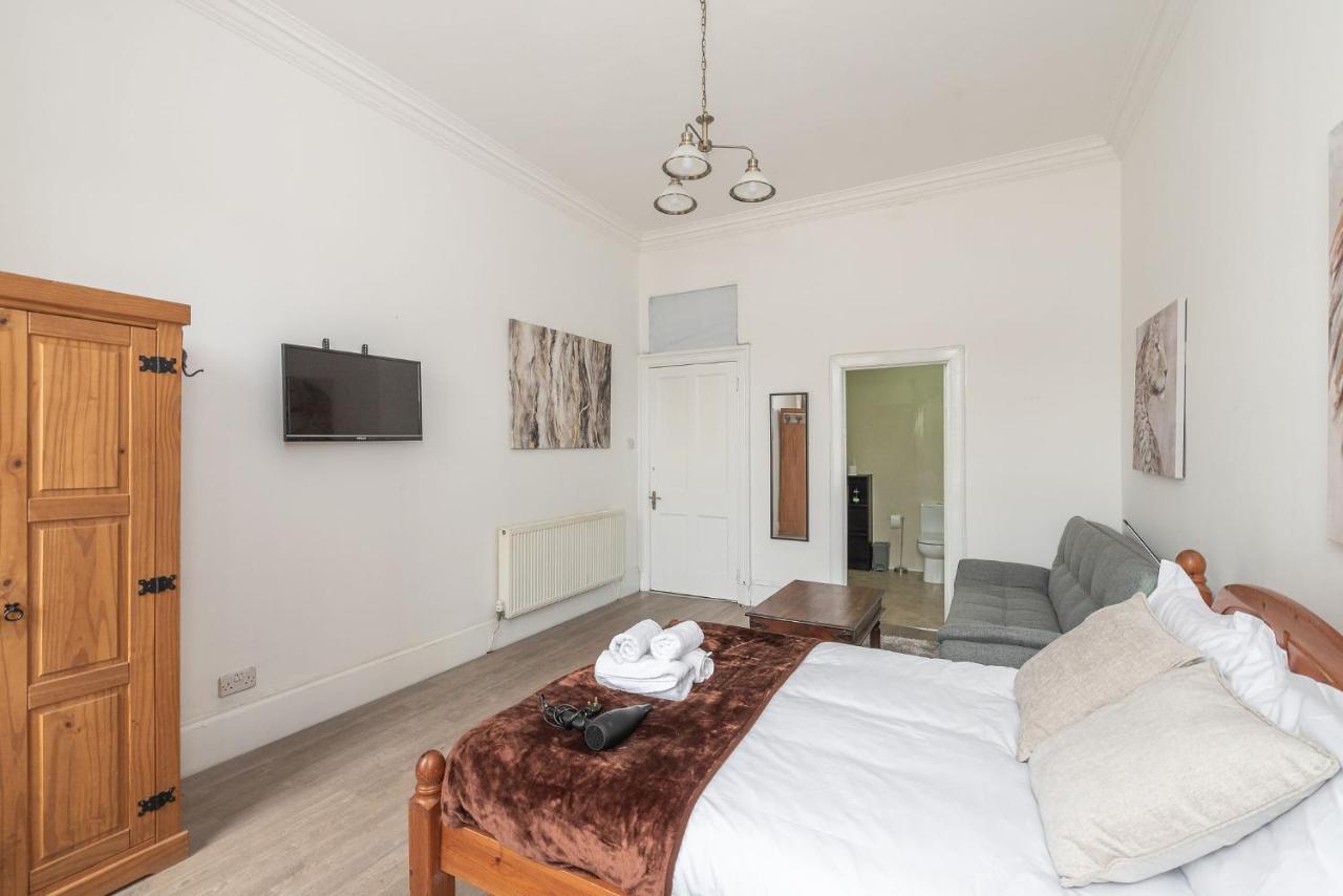 Spacious Ensuite Rooms In Edinburgh City Centre - Excellent Location Ngoại thất bức ảnh