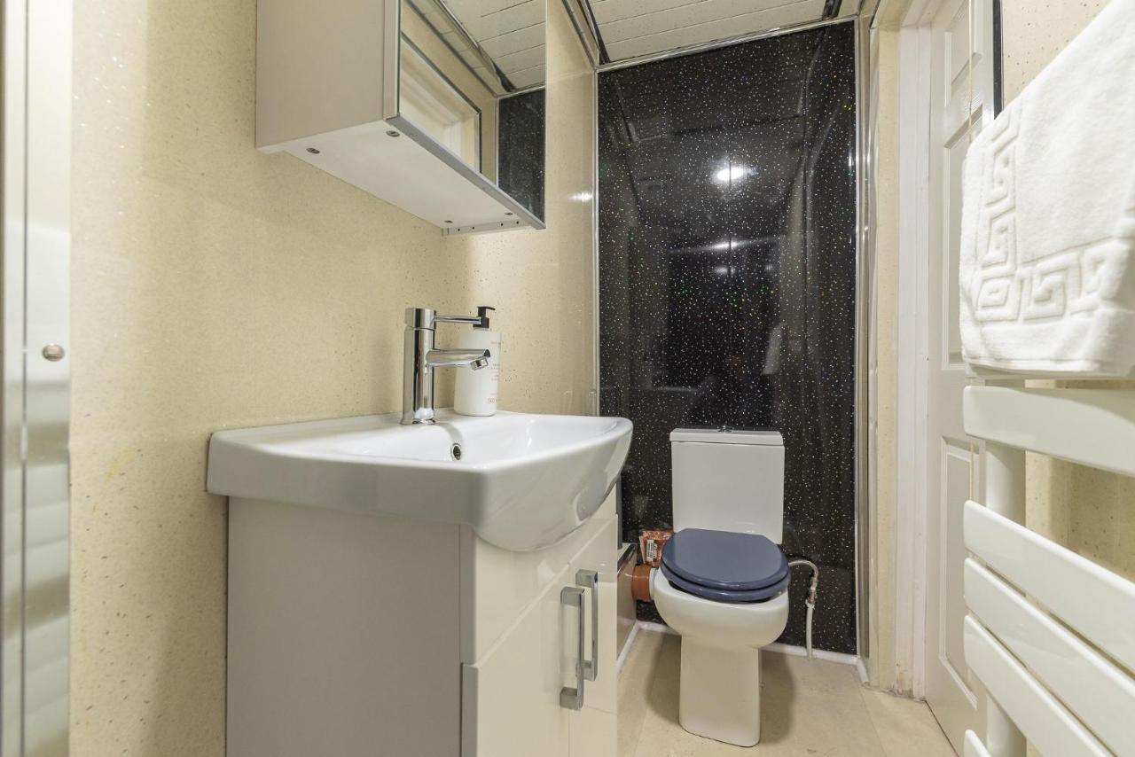 Spacious Ensuite Rooms In Edinburgh City Centre - Excellent Location Ngoại thất bức ảnh